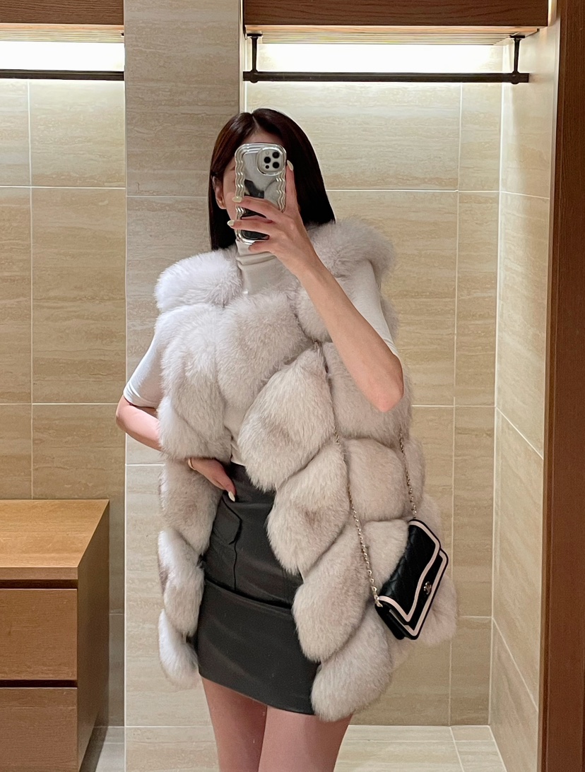 LAVIEU東大門㊣實拍女裝新款休閑真品推薦時尚職業熱賣馬甲絨LAVIEU馬甲