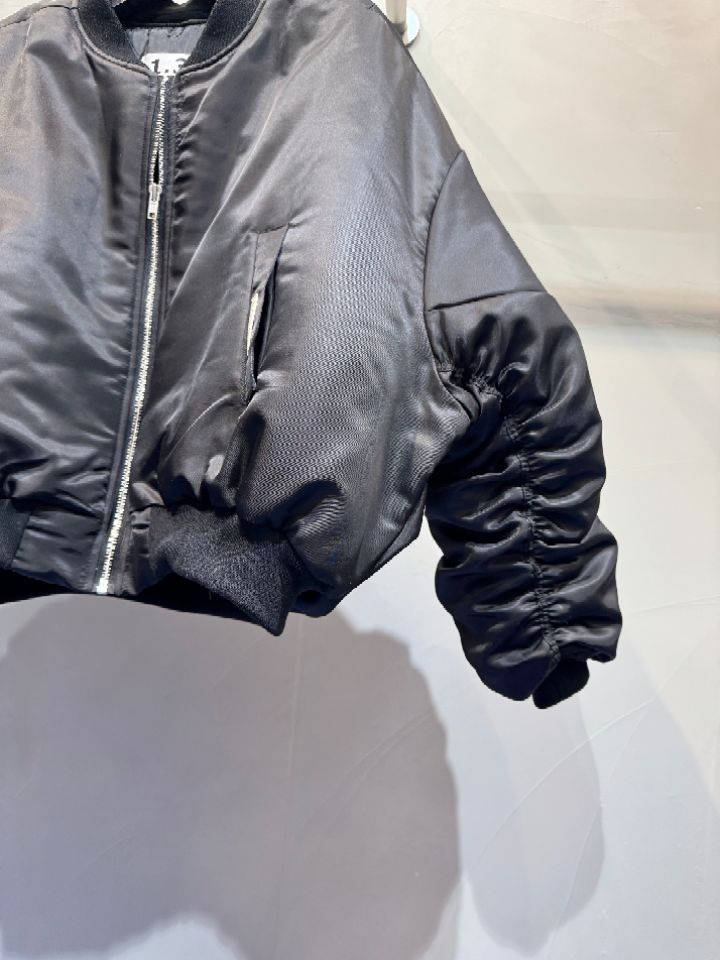 1.3東大門㊣實拍女士新款休閑熱賣時尚職業推薦人氣真品夾克1.3夾克