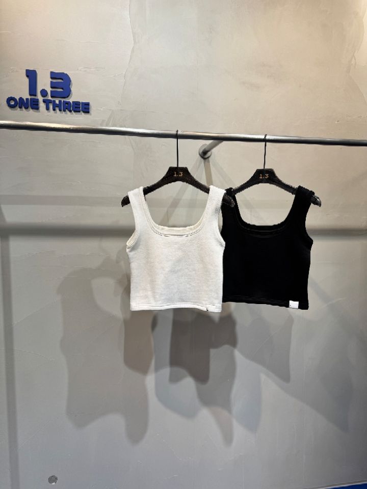 1.3韓國直郵㊣女裝新品時尚25秋冬人氣推薦熱賣職業吊帶背心1.3吊帶/背心