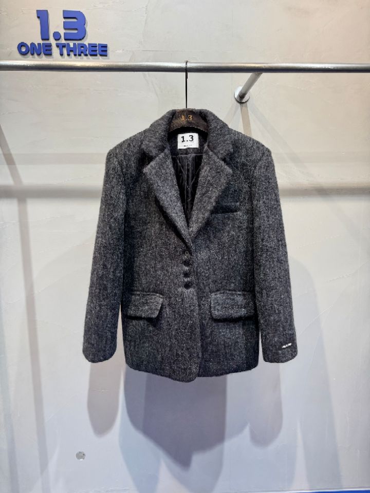 1.3東大門㊣實拍女裝新款推薦休閑25秋冬時尚職業夾克馬海毛1.3夾克圖色2