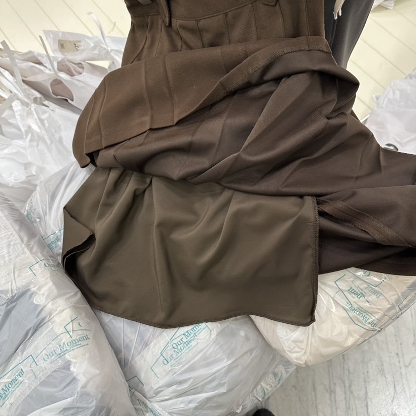 OURMOMENT東大門㊣代購女裝新品職業推薦熱賣時尚真品休閑長裙OURMOMENT長裙