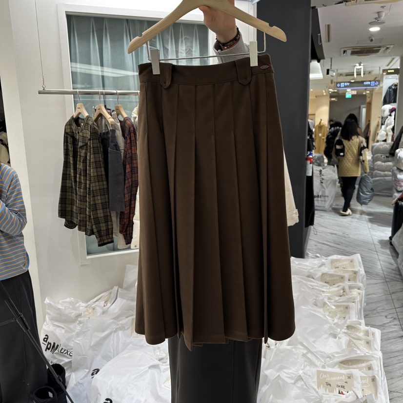 OURMOMENT東大門㊣代購女裝新品職業推薦熱賣時尚真品休閑長裙OURMOMENT長裙圖色1棕色