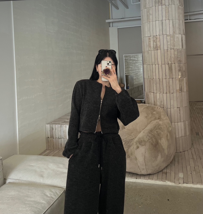 AMUSE SEOUL韓國代購㊣女裝新品人氣25秋冬職業真品衛衣拉鏈AMUSE SEOUL衛衣