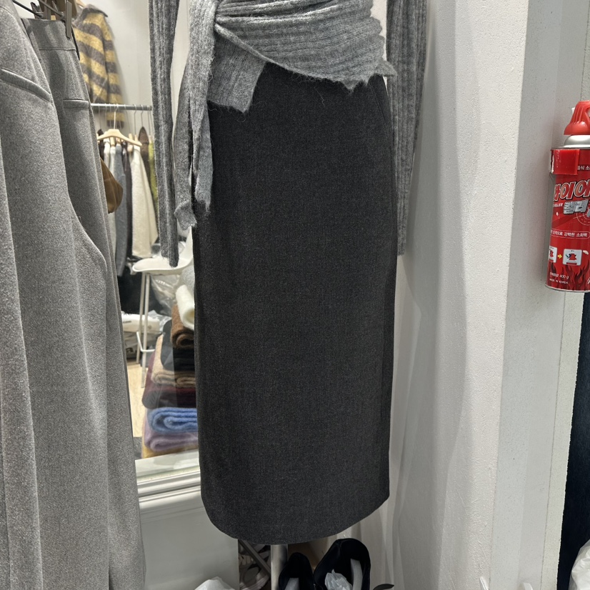 DDAY韓國代購㊣女裝新款真品休閑25秋冬熱賣時尚長裙不含腰帶DDAY長裙圖色2墨色
