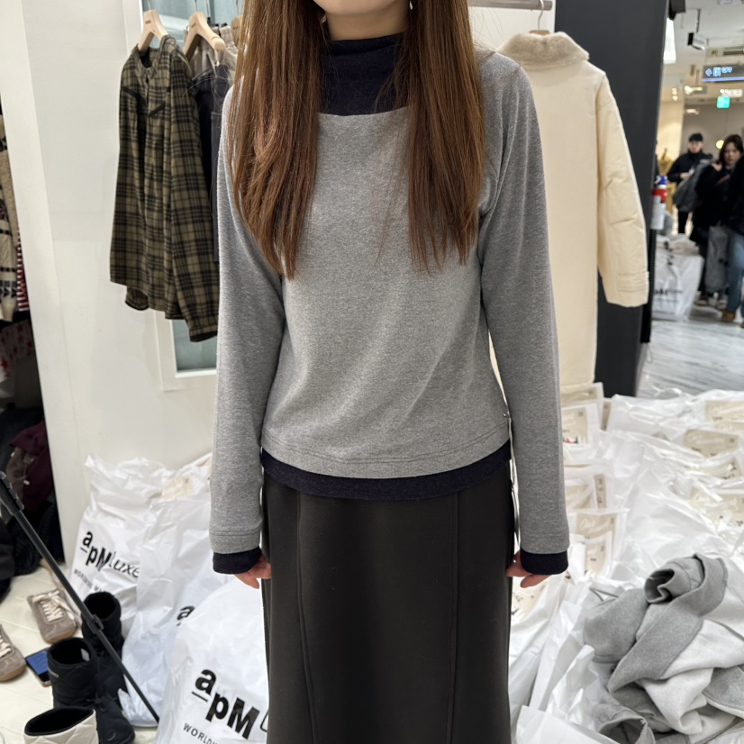 OURMOMENT韓國直郵㊣女裝新款25秋冬時尚休閑真品人氣長袖T恤OURMOMENT長袖T恤圖色3