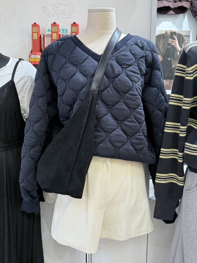 EOMPIT韓國代購㊣女裝新品時尚休閑人氣推薦25秋冬熱賣衛衣EOMPIT衛衣