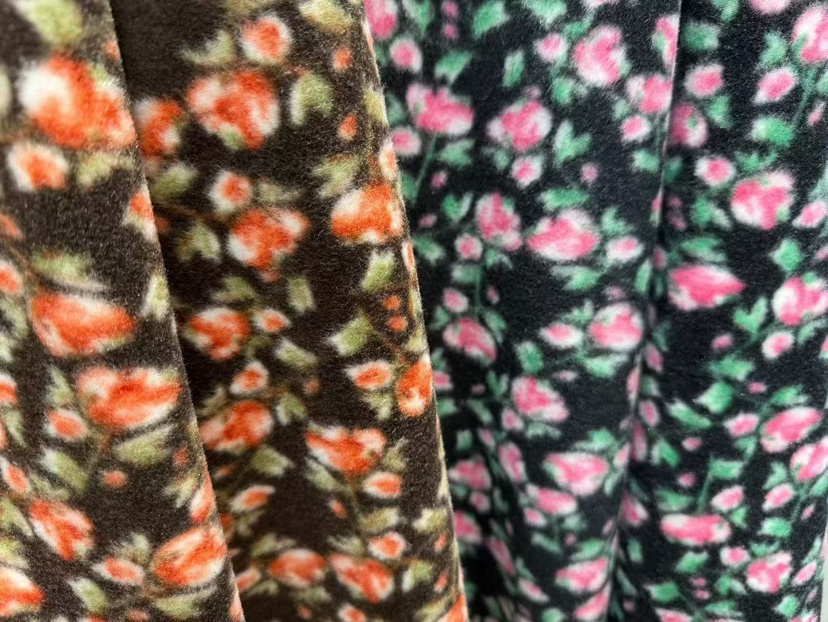 LOVABLE韓國代購㊣女士新款推薦職業休閑時尚真品人氣熱賣衛衣LOVABLE衛衣