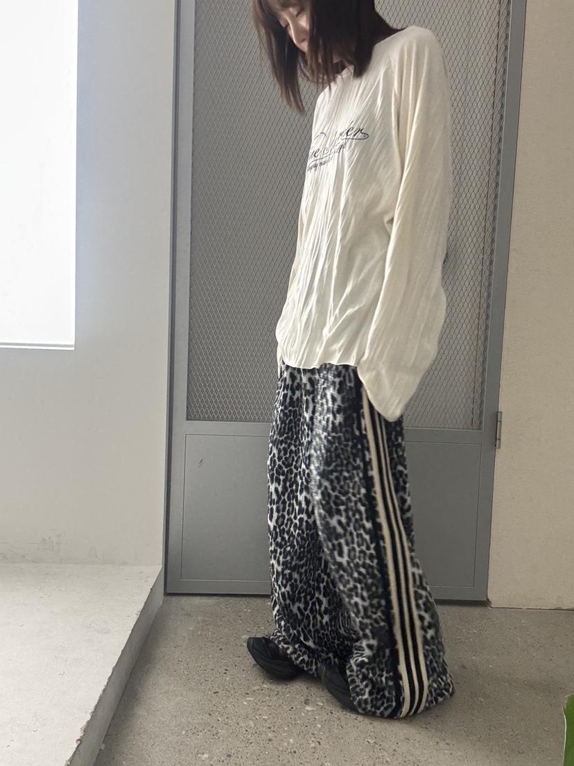 FRANC—L東大門㊣實拍女士新款25秋冬人氣真品時尚長袖T恤褶皺FRANC長袖T恤