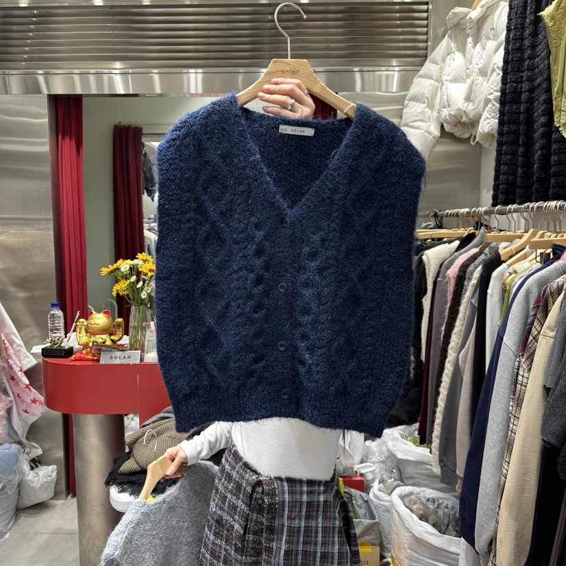 SOLAR韓國直郵㊣女裝新品熱賣25秋冬人氣真品推薦時尚吊帶背心SOLAR吊帶/背心圖色2