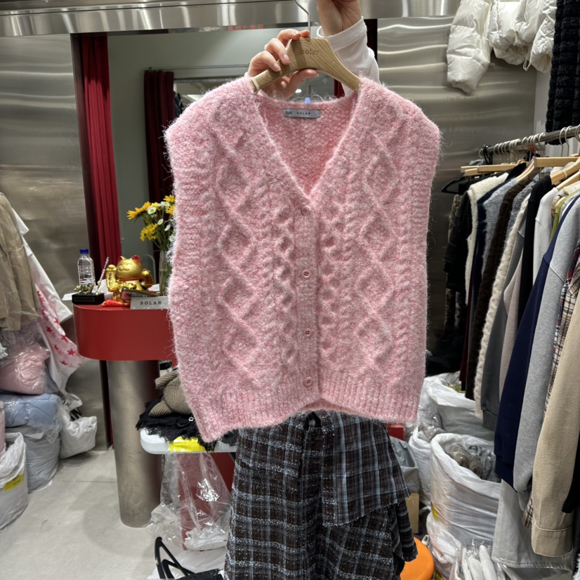 SOLAR韓國直郵㊣女裝新品熱賣25秋冬人氣真品推薦時尚吊帶背心SOLAR吊帶/背心圖色3