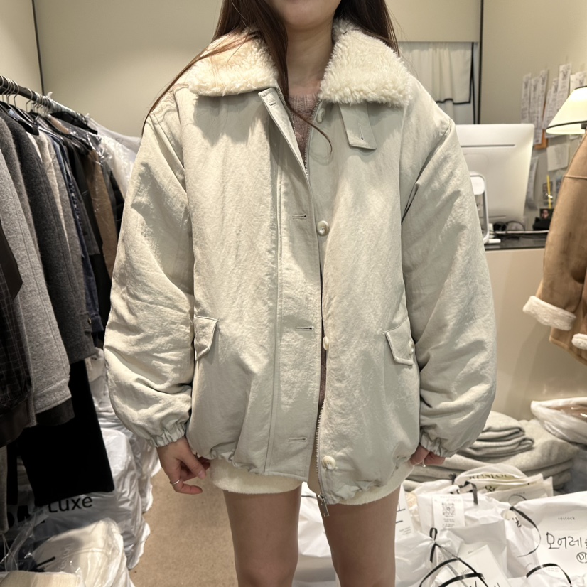 RE STOCK韓國直郵㊣女裝新款職業熱賣真品人氣推薦短款棉服絨RE STOCK短款棉服圖色1