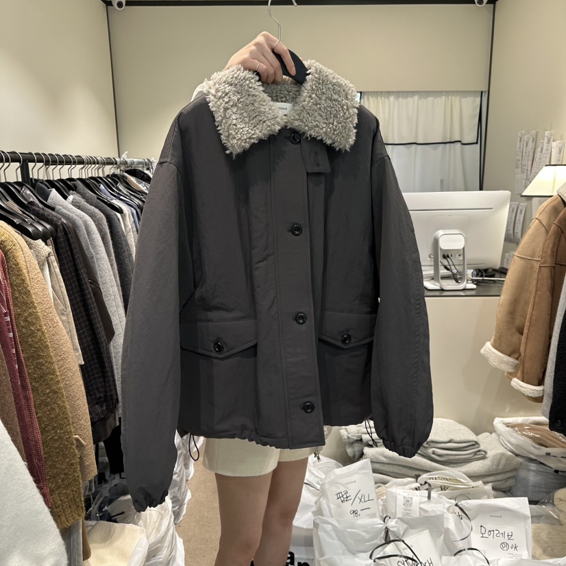 RE STOCK韓國直郵㊣女裝新款職業熱賣真品人氣推薦短款棉服絨RE STOCK短款棉服圖色3