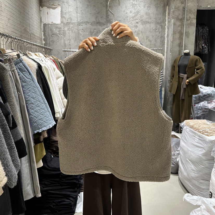 JUNI東大門㊣直郵女裝新款人氣真品職業時尚推薦25秋冬馬甲保暖my juni馬甲