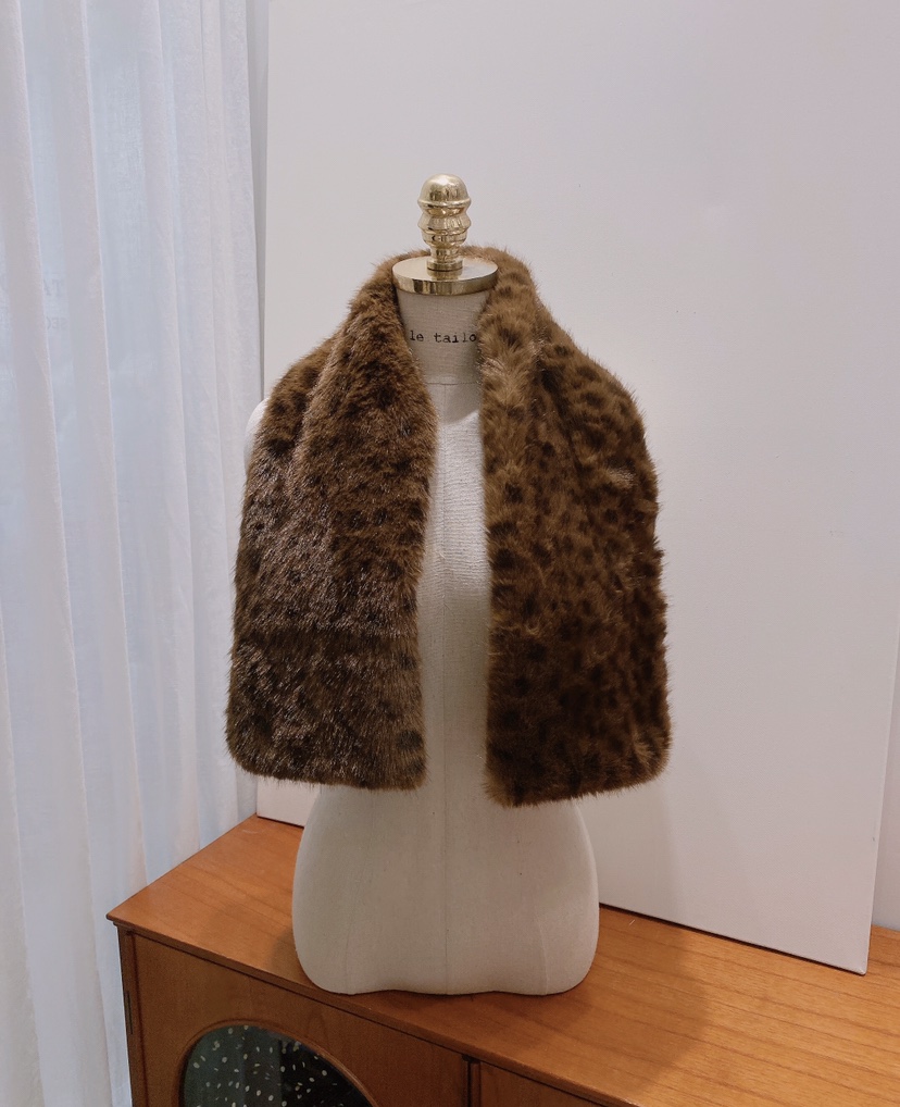 LETAILOR韓國直郵㊣女裝新品職業25秋冬熱賣休閑人氣圍巾披肩LETAILOR圍巾/披肩