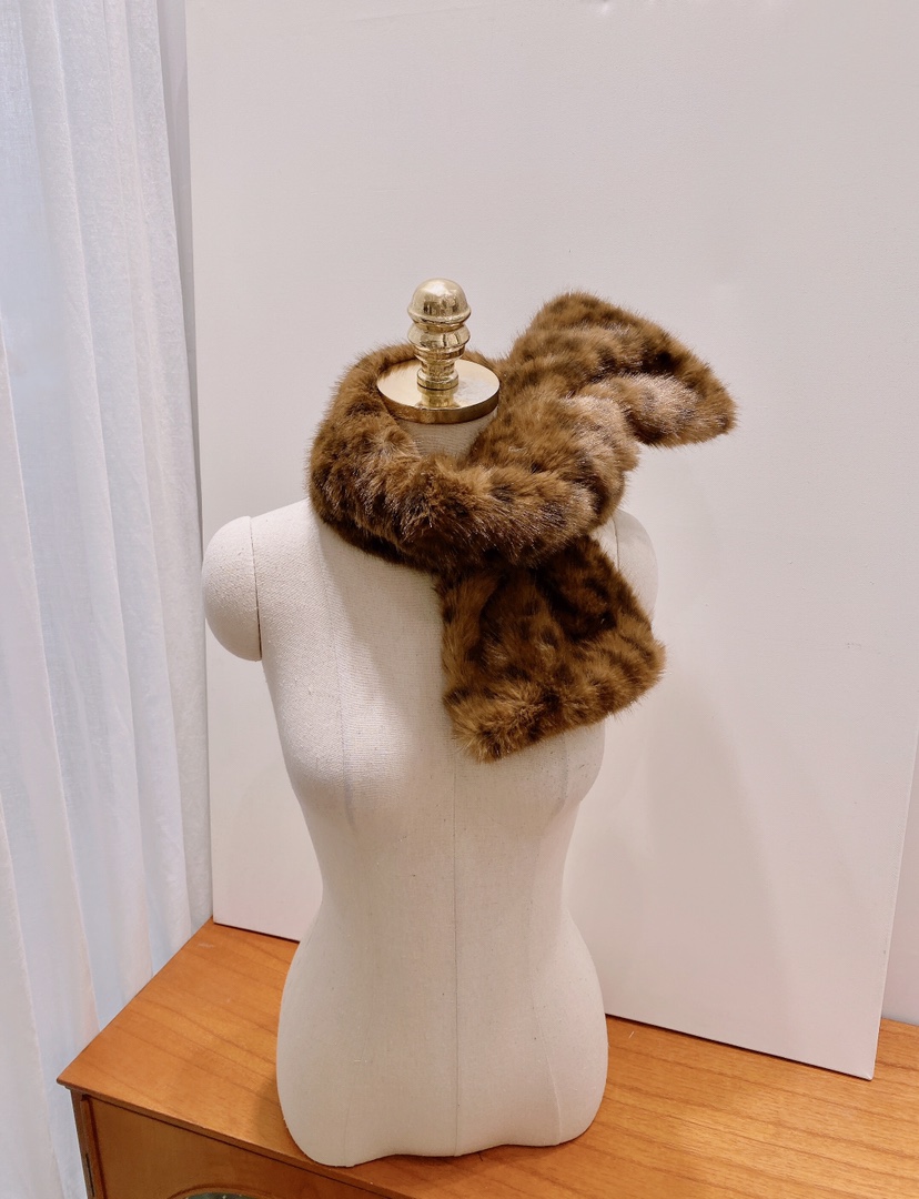 LETAILOR韓國直郵㊣女裝新品職業25秋冬熱賣休閑人氣圍巾披肩LETAILOR圍巾/披肩