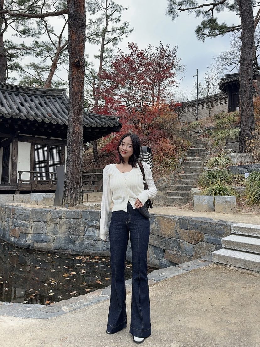 RIAH東大門㊣實拍女裝新款休閑熱賣時尚真品25秋冬牛仔褲褶裥RIAH牛仔褲