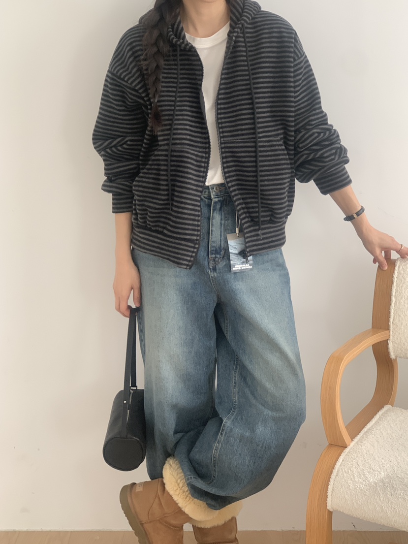 WOOD韓國直郵㊣女士新款熱賣真品職業推薦衛衣連帽拉鏈衫抓絨WOOD衛衣圖色3