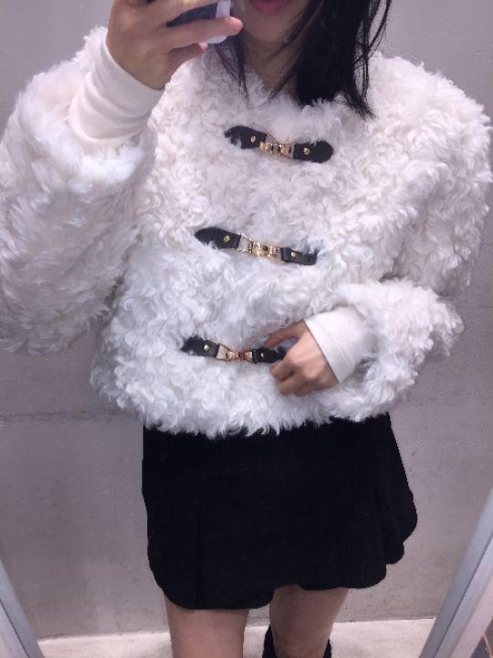 mars東大門㊣代購女裝新款真品人氣25秋冬職業短款大衣毛皮mars短款大衣