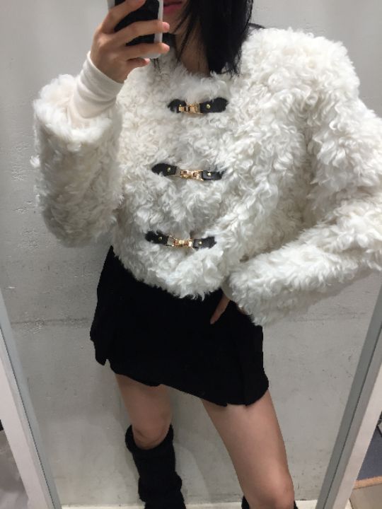 mars東大門㊣代購女裝新款真品人氣25秋冬職業短款大衣毛皮mars短款大衣