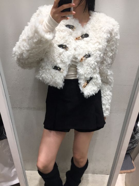 mars東大門㊣代購女裝新款真品人氣25秋冬職業短款大衣毛皮mars短款大衣