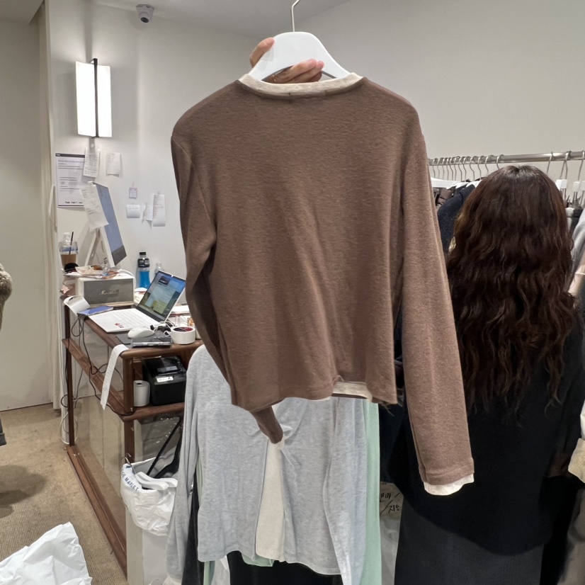 VENIR-a東大門㊣直郵女裝新款職業25秋冬休閑長袖T恤假兩件VENIR-a長袖T恤