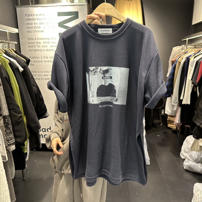 EL BOSQUE韓國直郵㊣女士新品職業25秋冬時尚真品人氣推薦T恤EL BOSQUET恤圖色2墨色