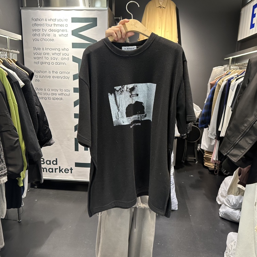 EL BOSQUE韓國直郵㊣女士新品職業25秋冬時尚真品人氣推薦T恤EL BOSQUET恤圖色3黑色