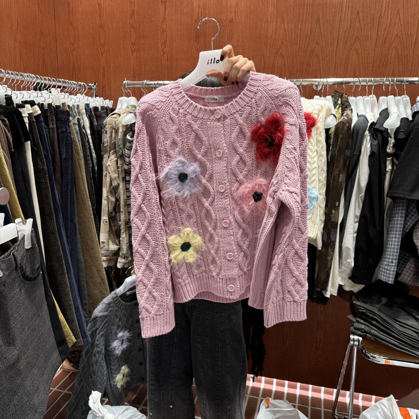 ILLO韓國代購㊣女士新品人氣休閑推薦25秋冬真品針織衫花朵ILLO針織衫圖色2