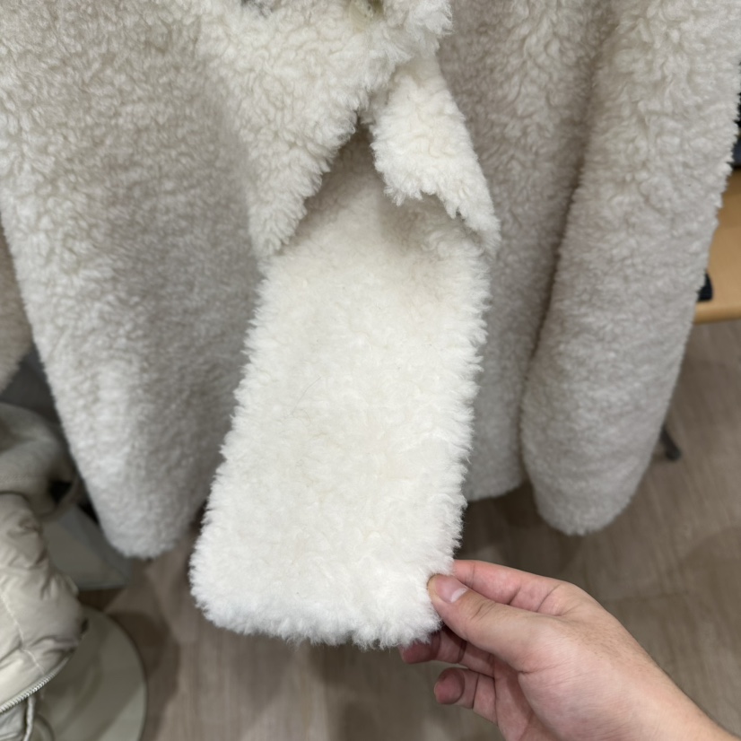 HANSUNGHYUN東大門㊣實拍女裝新款職業休閑人氣夾克含圍巾羊毛HANSUNGHYUN夾克