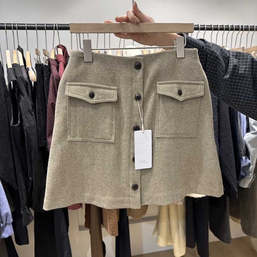 OVERTAKE韓國直郵㊣女士新品職業熱賣人氣25秋冬短裙披肩紐扣OVERTAKE短裙圖色2