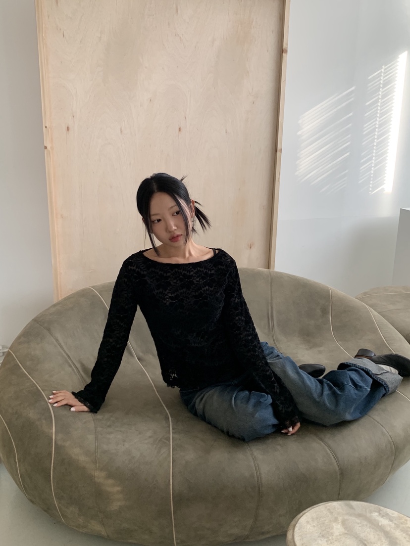 SUNDER MARKET韓國代購㊣女士新款真品人氣長袖T恤天鵝絨蕾絲SUNDER MARKET長袖T恤