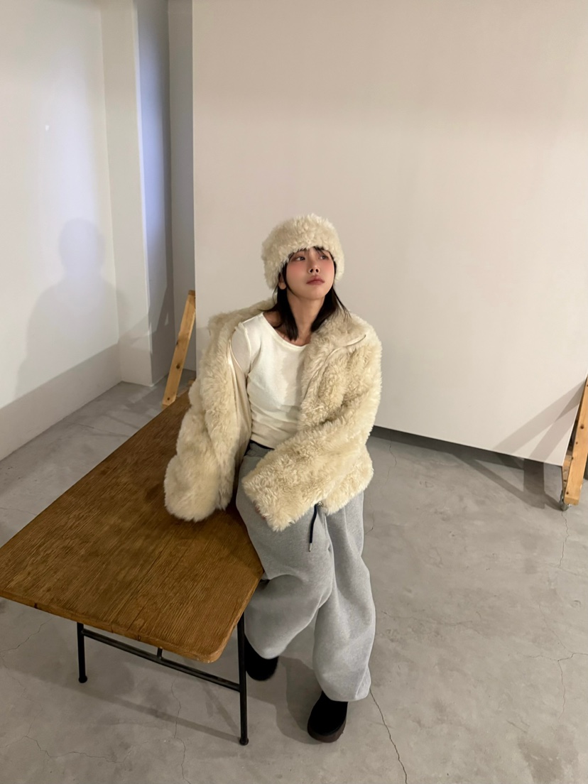 AWESOMESAUCE韓國直郵㊣女裝新品時尚休閑熱賣短款大衣含帽子AWESOME SAUCE短款大衣