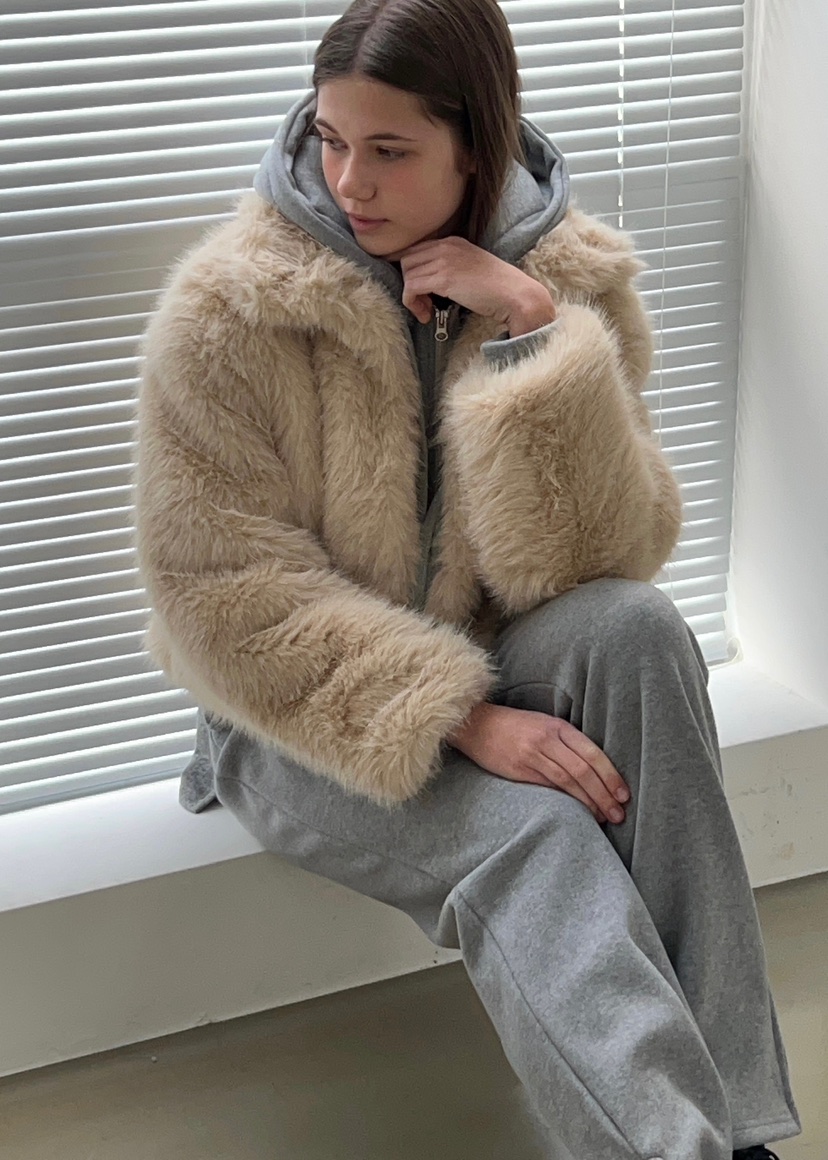 ANOTHER AVENUE東大門㊣實拍女裝新品休閑真品短款大衣貂皮ANOTHER AVENUE短款大衣