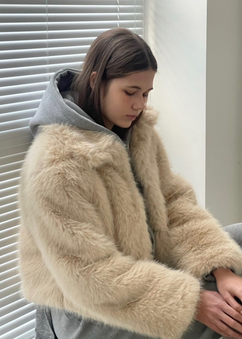 ANOTHER AVENUE東大門㊣實拍女裝新品休閑真品短款大衣貂皮ANOTHER AVENUE短款大衣