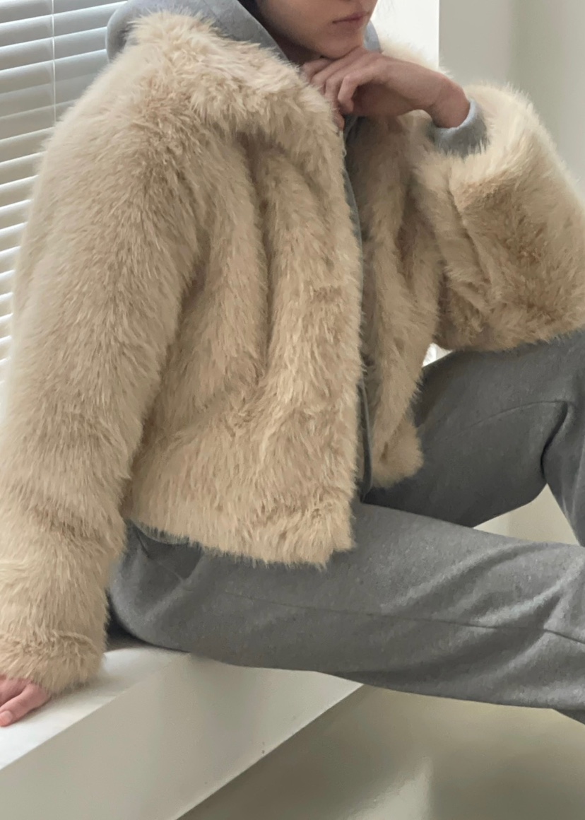 ANOTHER AVENUE東大門㊣實拍女裝新品休閑真品短款大衣貂皮ANOTHER AVENUE短款大衣