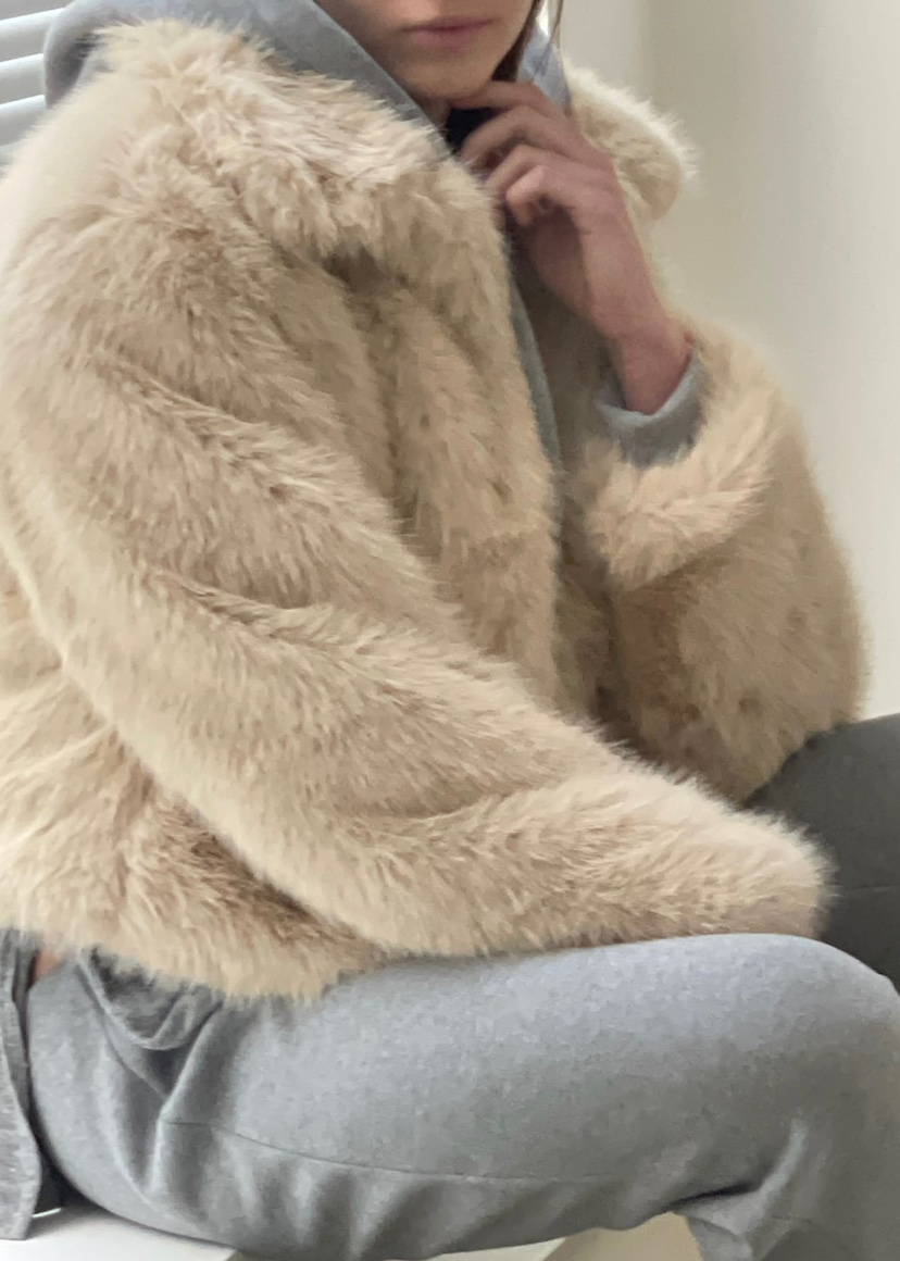 ANOTHER AVENUE東大門㊣實拍女裝新品休閑真品短款大衣貂皮ANOTHER AVENUE短款大衣