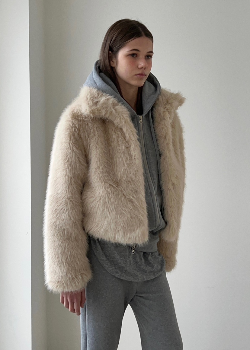 ANOTHER AVENUE東大門㊣實拍女裝新品休閑真品短款大衣貂皮ANOTHER AVENUE短款大衣