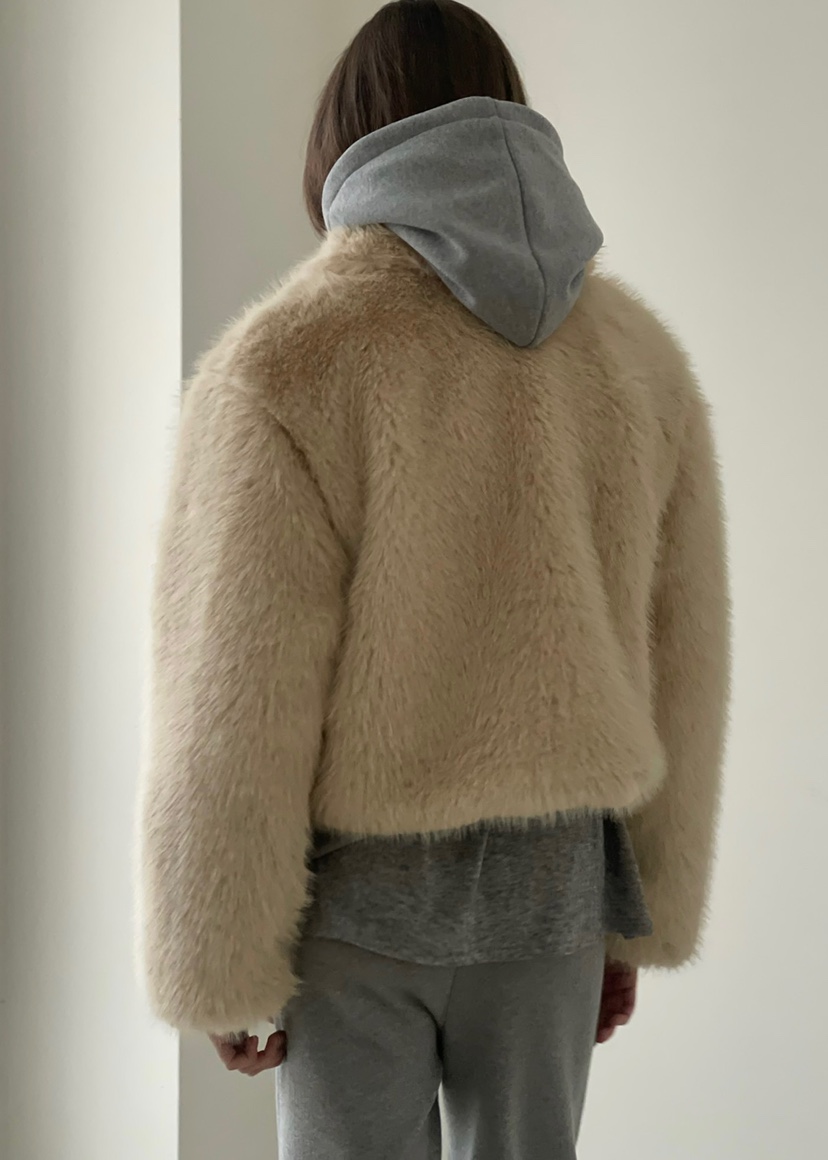 ANOTHER AVENUE東大門㊣實拍女裝新品休閑真品短款大衣貂皮ANOTHER AVENUE短款大衣