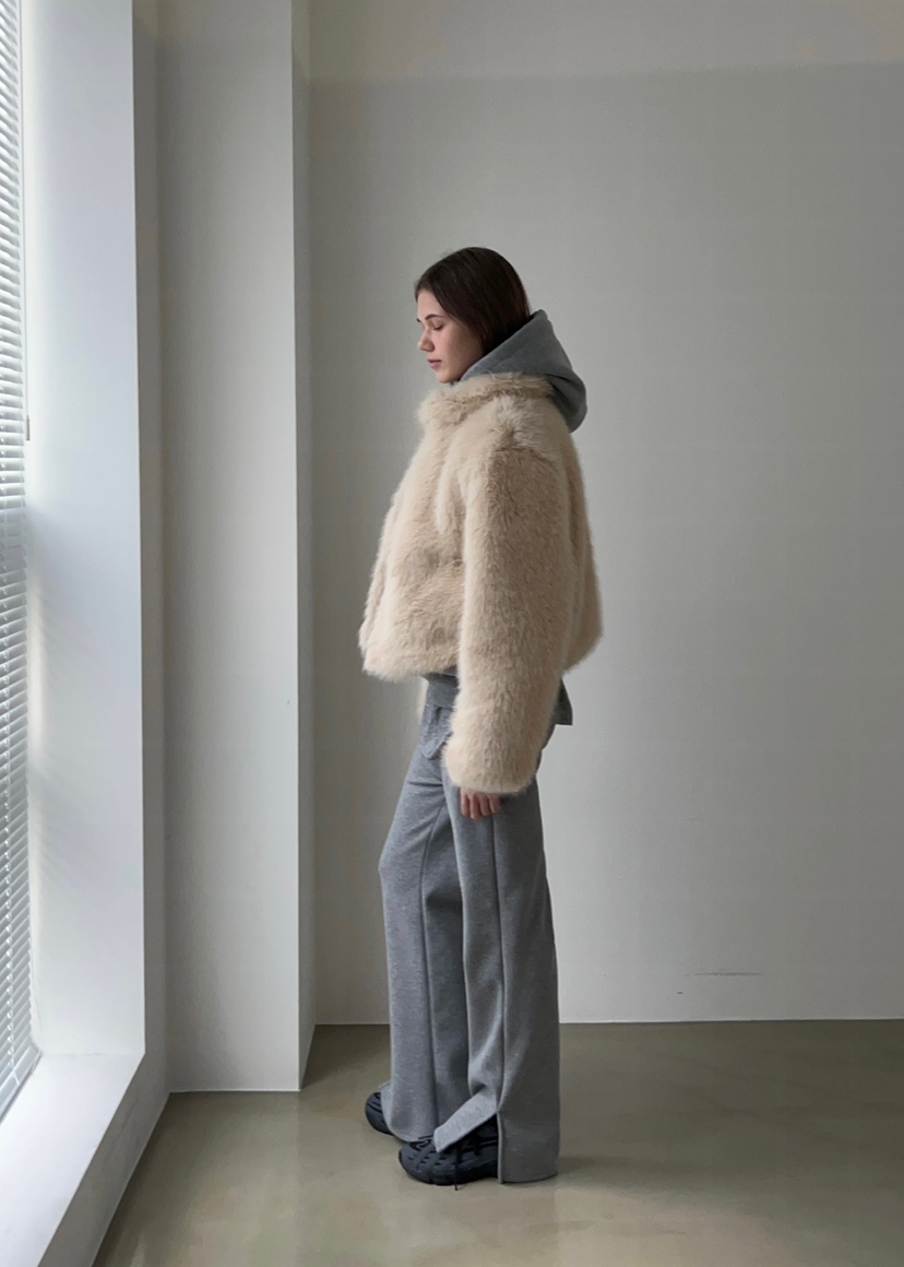 ANOTHER AVENUE東大門㊣實拍女裝新品休閑真品短款大衣貂皮ANOTHER AVENUE短款大衣