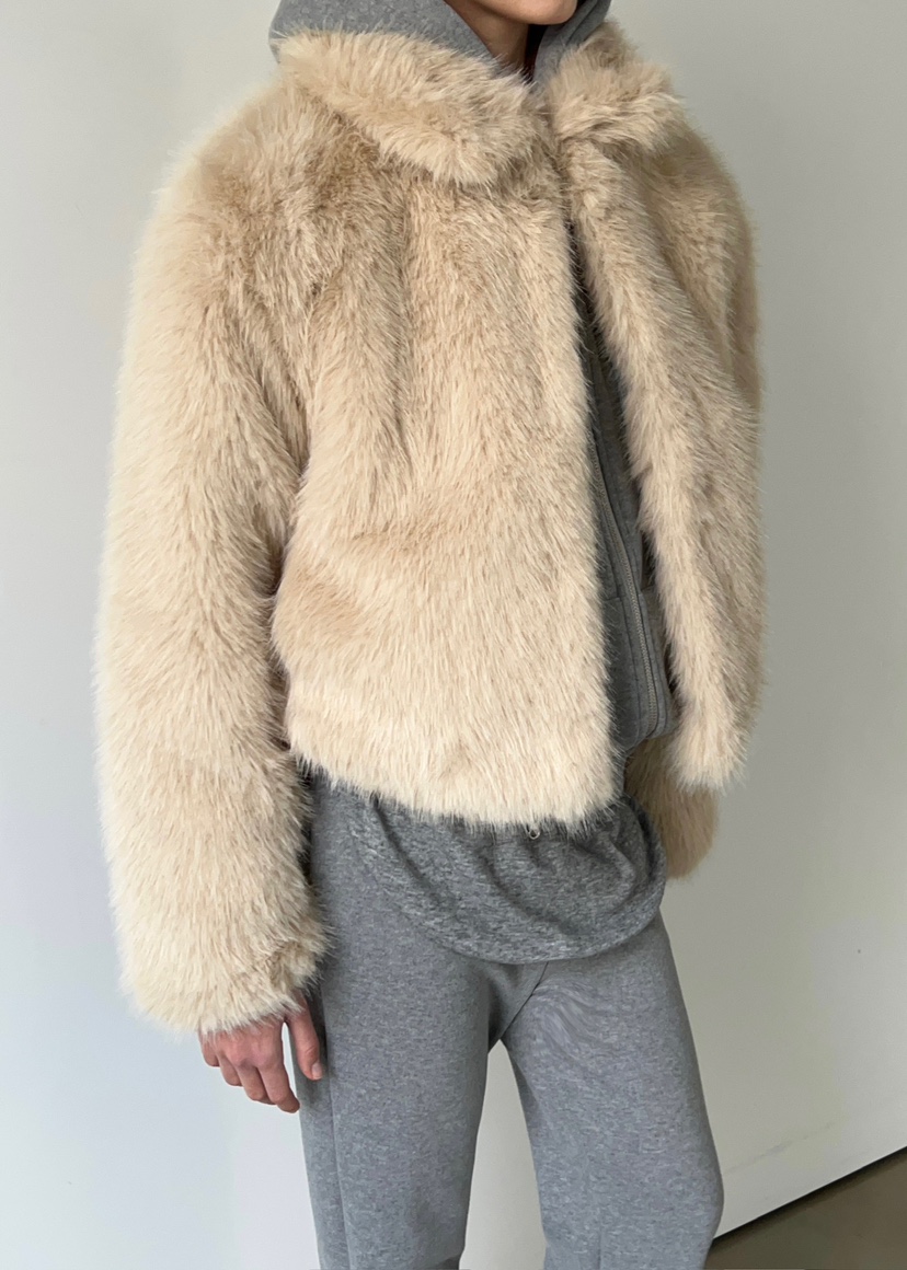 ANOTHER AVENUE東大門㊣實拍女裝新品休閑真品短款大衣貂皮ANOTHER AVENUE短款大衣