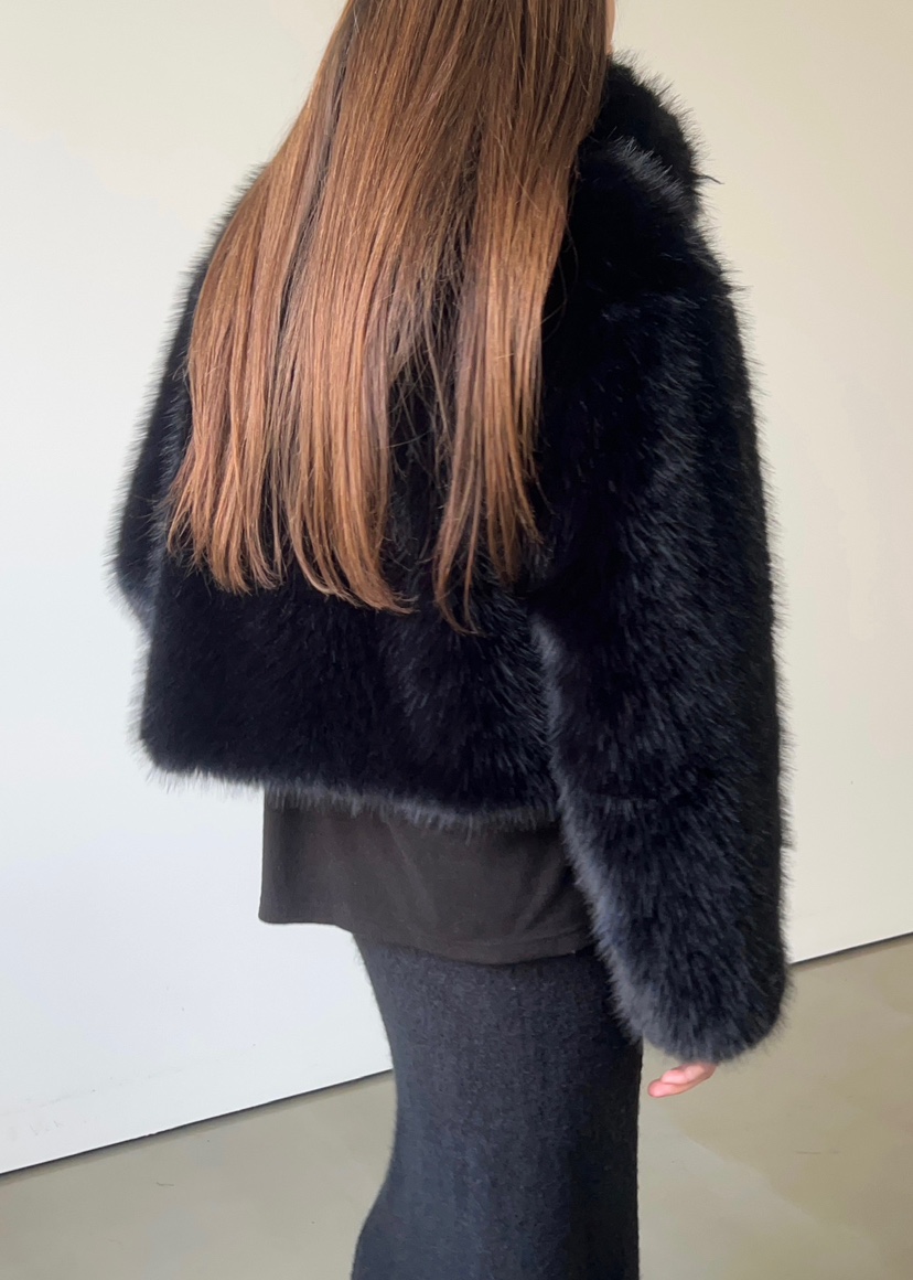 ANOTHER AVENUE東大門㊣實拍女裝新品休閑真品短款大衣貂皮ANOTHER AVENUE短款大衣