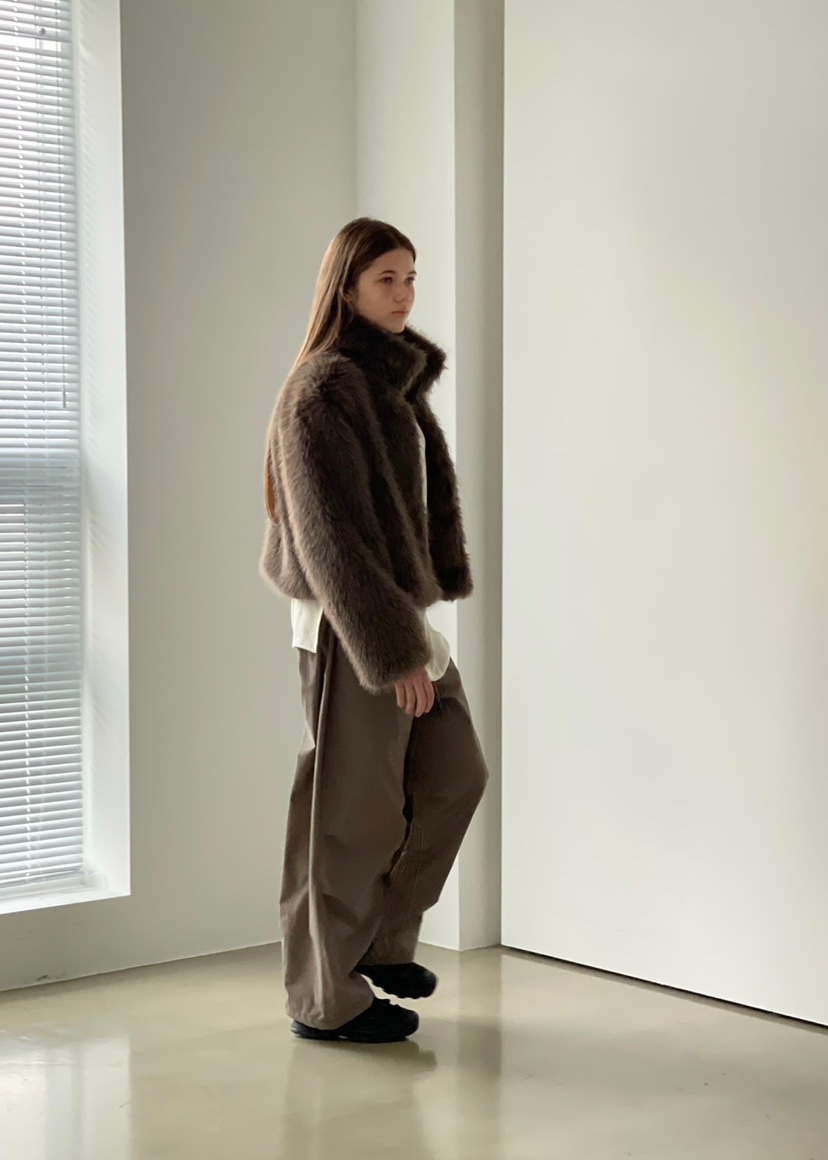 ANOTHER AVENUE東大門㊣實拍女裝新品休閑真品短款大衣貂皮ANOTHER AVENUE短款大衣