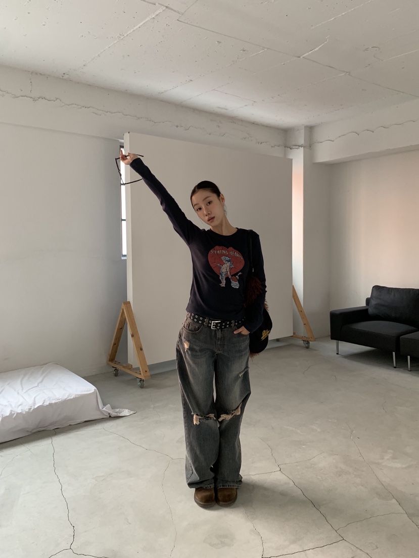 SUNDER MARKET韓國直郵㊣女士新款休閑熱賣25秋冬時尚長袖T恤SUNDER MARKET長袖T恤