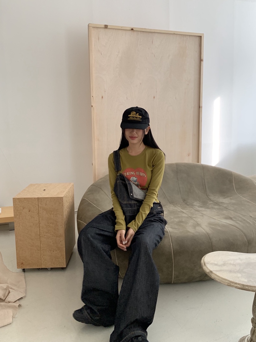 SUNDER MARKET韓國直郵㊣女士新款休閑熱賣25秋冬時尚長袖T恤SUNDER MARKET長袖T恤