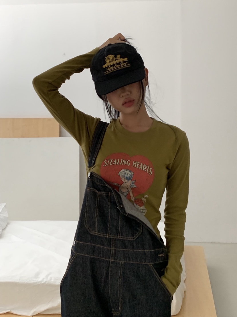 SUNDER MARKET韓國直郵㊣女士新款休閑熱賣25秋冬時尚長袖T恤SUNDER MARKET長袖T恤