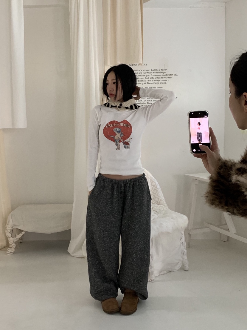 SUNDER MARKET韓國直郵㊣女士新款休閑熱賣25秋冬時尚長袖T恤SUNDER MARKET長袖T恤