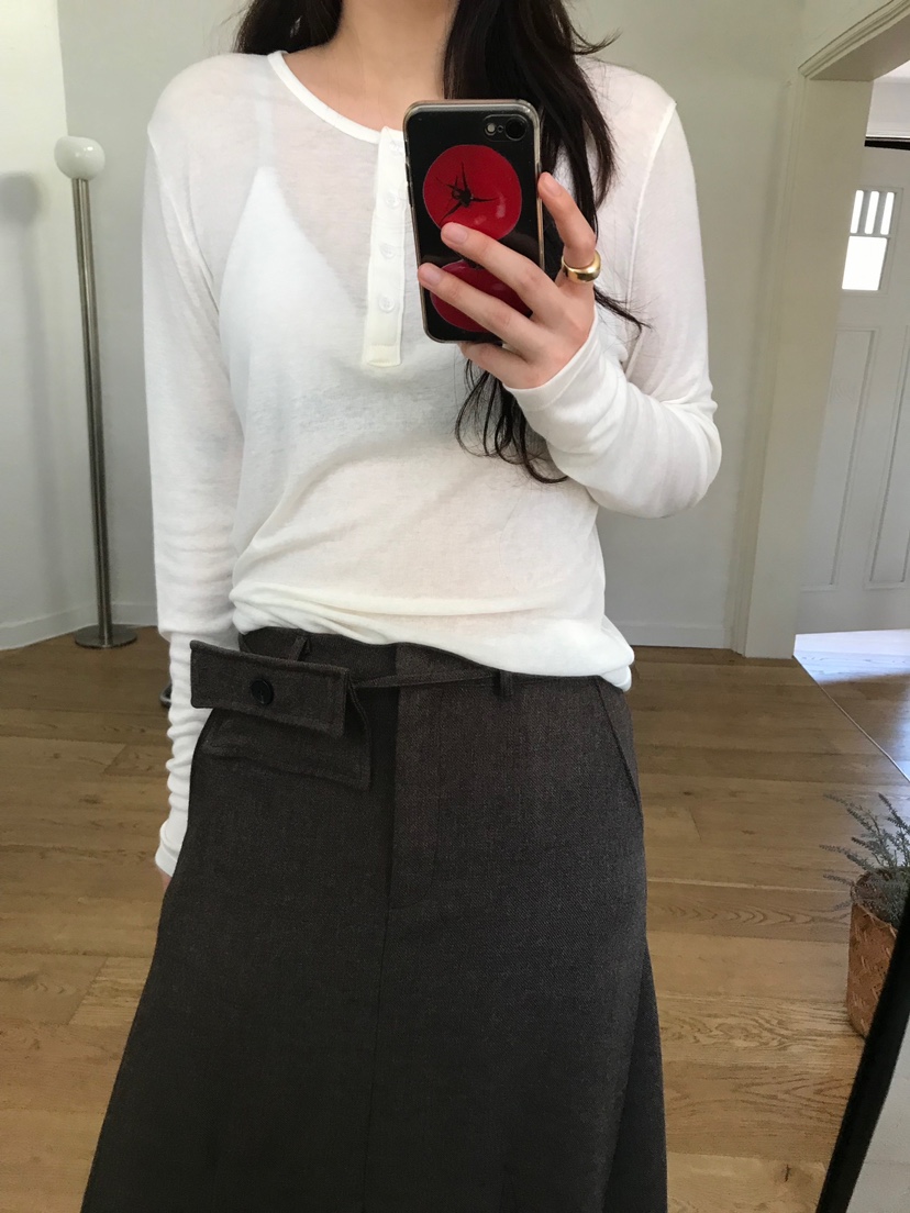 ESCHER韓國代購㊣女士新品時尚真品人氣長袖T恤不含吊帶紐扣ESCHER長袖T恤