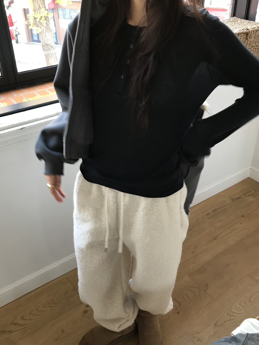 ESCHER韓國代購㊣女士新品時尚真品人氣長袖T恤不含吊帶紐扣ESCHER長袖T恤