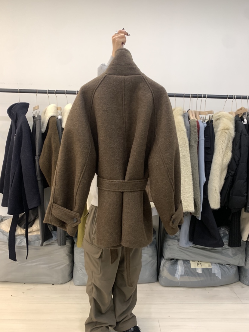 CEDARWOOD東大門㊣直郵女裝新款時尚真品推薦熱賣短款大衣腰帶CEDAR WOOD短款大衣