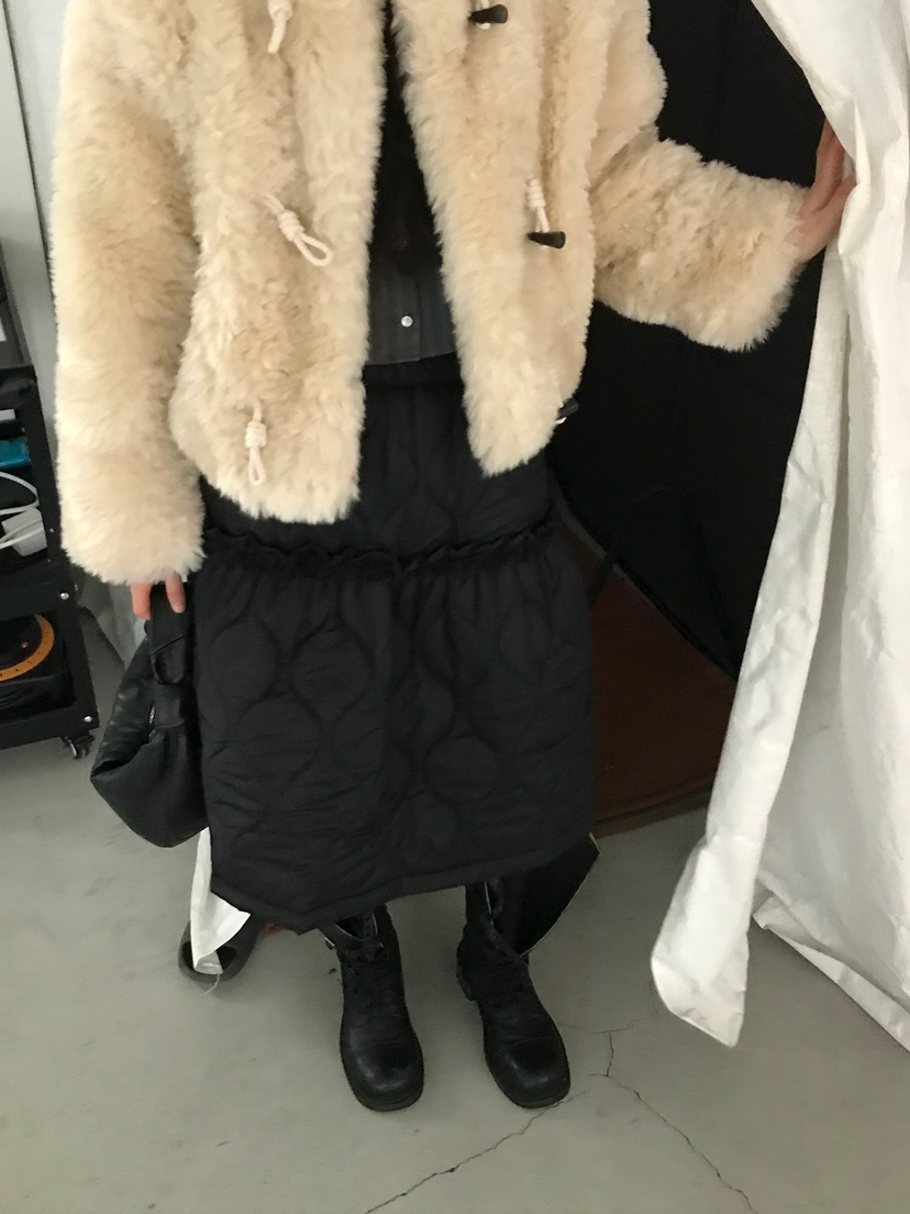 ESCHER東大門㊣實拍女士新品推薦職業真品半身裙中短裙填充ESCHER半身裙/中短裙